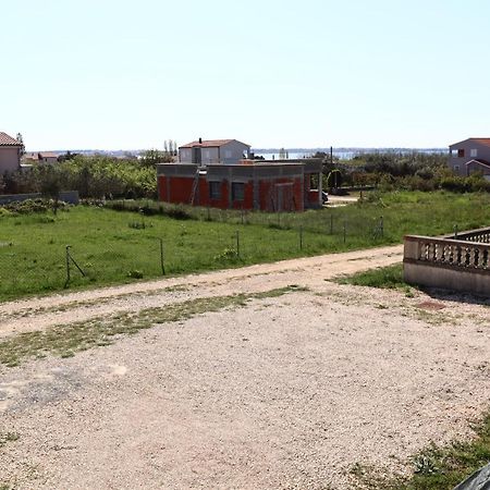 Vrsi Apartments Екстер'єр фото